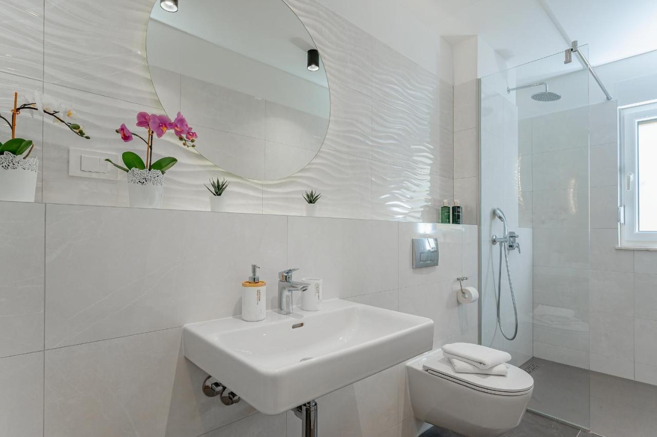 Seven Seas Residence Split Extérieur photo